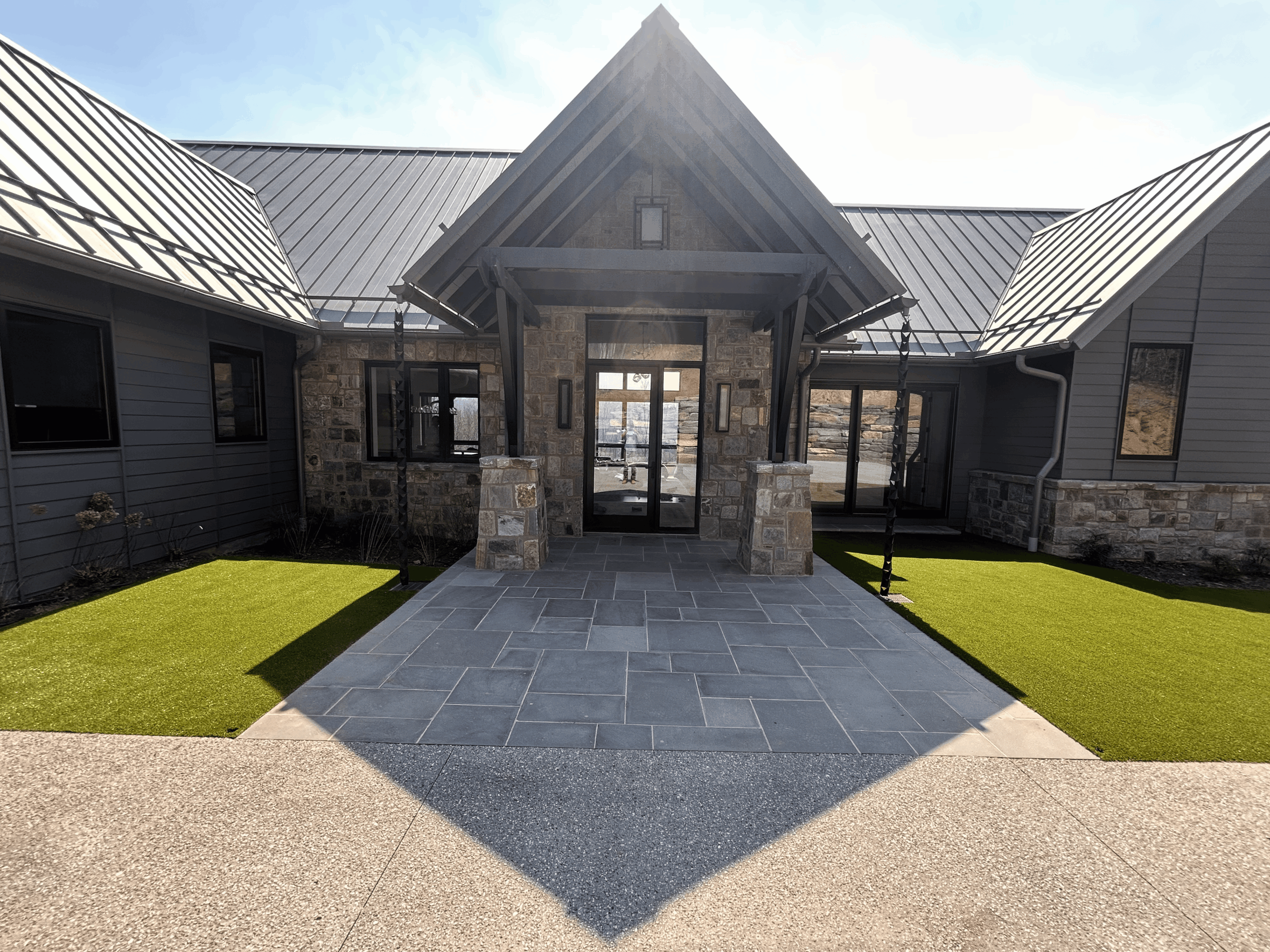 Residential Properties – ForeverLawn Lake Norman LandScapes